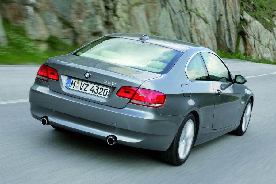  BMW 3-Series Coupe 2007 года  (фото 81 из 219)